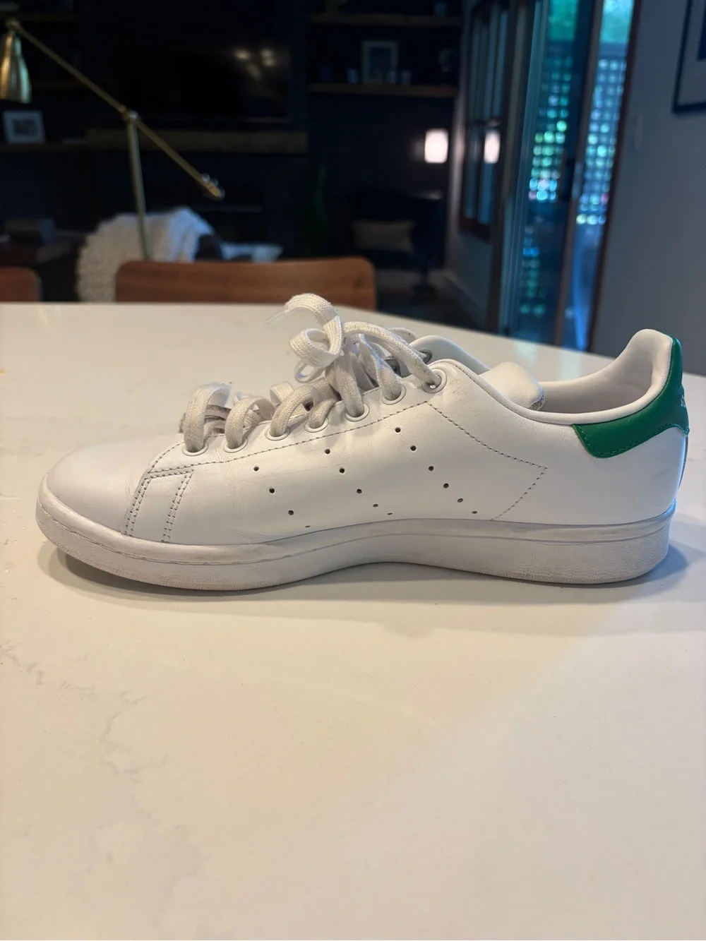 adidas Stan Smith White with Green Heel Tab Sneaker. Women’s size 8